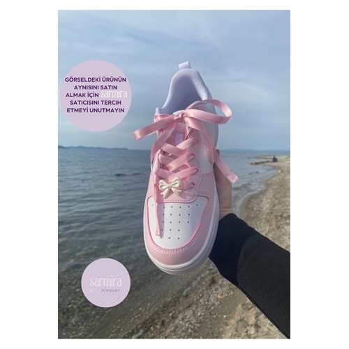 Charm'lı Pembe Fiyonk Bağcık