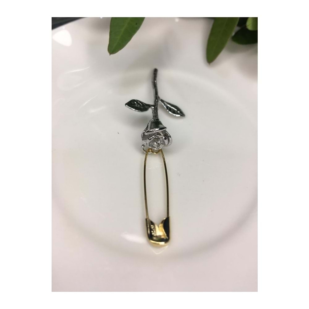 Jewelry Trendd Gold Ve Gümüş Renk Serenay Sarıkaya Şahmeran Küpe