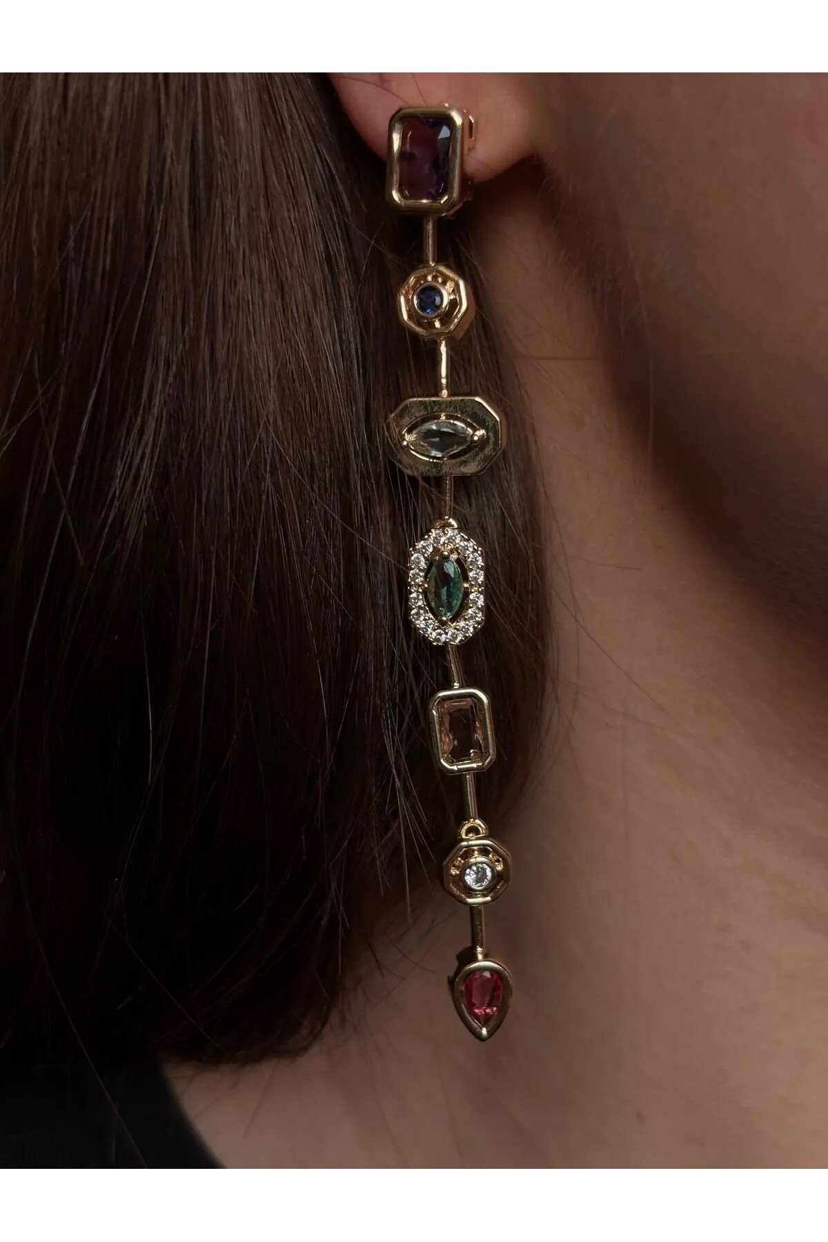 7 Element Taşlı Melis Goral Çelik Küpe Gold Renk Y Küpe