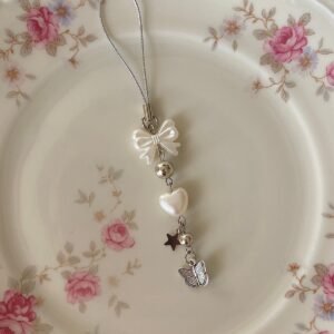 İnci Fiyonk ve Kelebek Charmlı Fairycore Coquette Telefon İpi Telefon Charmı Çanta Charmı