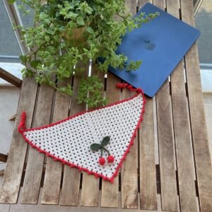 el örgüsü kirazlı bandana