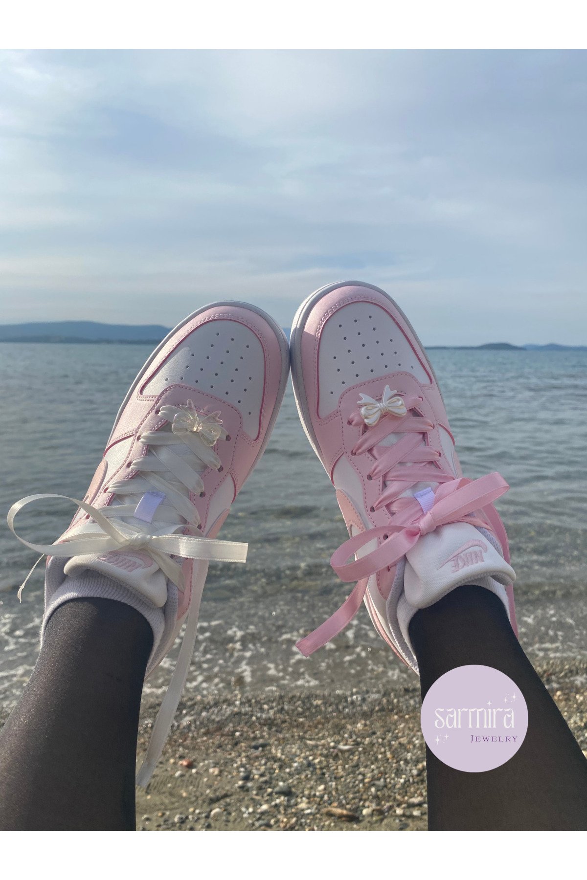 Charm'lı Çift Renk Fiyonk Bağcık