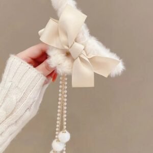 Peluş Mandal Toka Fiyonklu Ucu Ponponlu,Boncuklu Ve Zincir Sallantılı Toka 11,5X5CM,Sallantısı 13CM