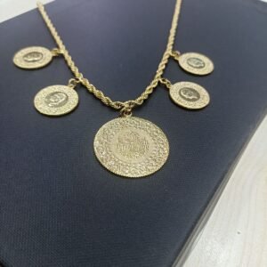 GERÇEĞİNDEN FARKSIZ BEŞİ BİR YERDE YÜKSEK KALİTE ALTIN KAPLAMA KADIN KOLYE