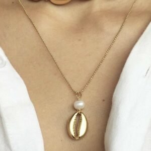 Gold inci deniz kabugu kolye