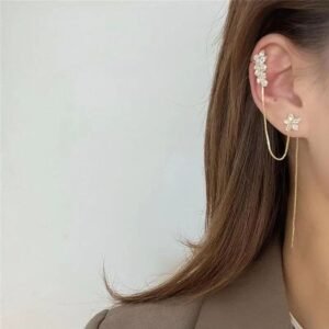 Taşlı yıldız modeli kıkırdak küpe tek taraf