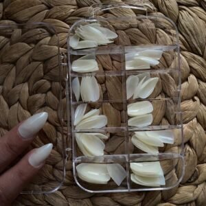 100 Adet Naturel Küt Takma Tırnak Mona 100