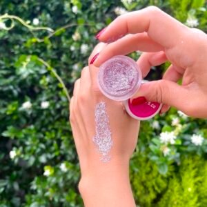 Pembe Simli Saçaklı Jel Glitter Göz Farı 10 gr - Glitter Göz Farı - Glitter Vücut Simi -